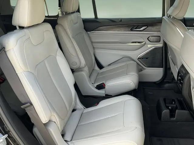 2021 Jeep Grand Cherokee Overland 4x4