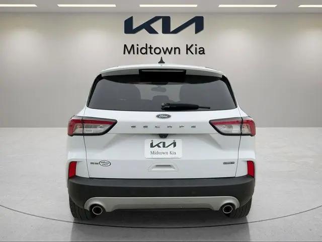2021 Ford Escape SE Hybrid
