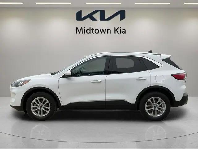 2021 Ford Escape SE Hybrid
