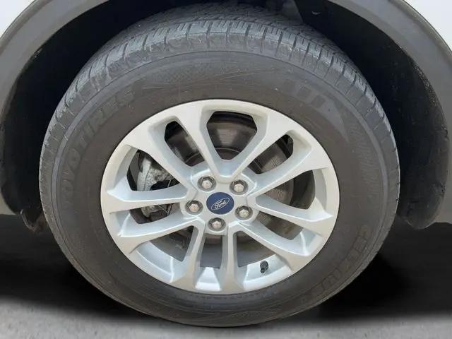 2021 Ford Escape SE Hybrid