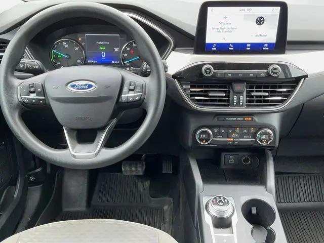 2021 Ford Escape SE Hybrid