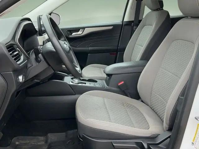 2021 Ford Escape SE Hybrid