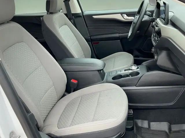 2021 Ford Escape SE Hybrid