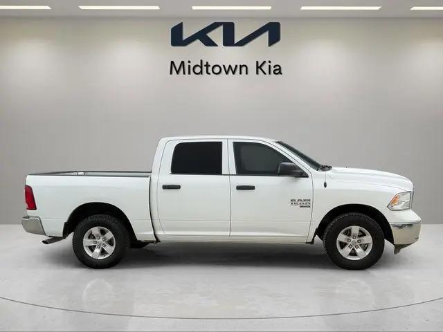 2023 Ram 1500 Classic SLT Crew Cab 4x4 5'7" Box