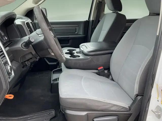 2023 Ram 1500 Classic SLT Crew Cab 4x4 5'7" Box