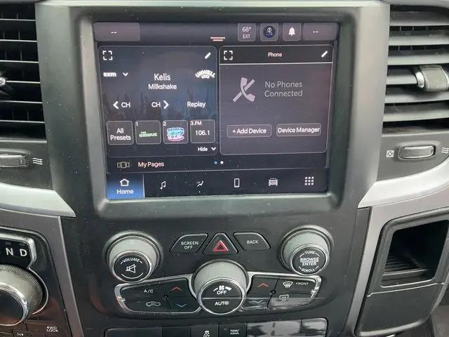 2023 Ram 1500 Classic SLT Crew Cab 4x4 5'7" Box