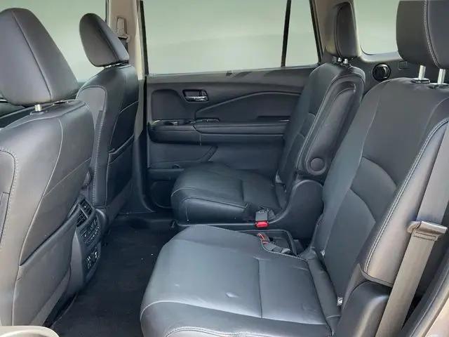 2022 Honda Pilot AWD Touring 7 Passenger