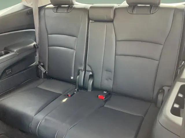 2022 Honda Pilot AWD Touring 7 Passenger