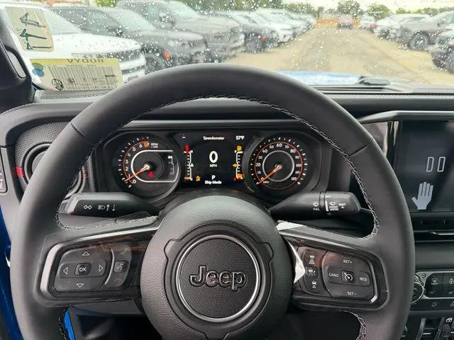 2026 Jeep Gladiator Sport