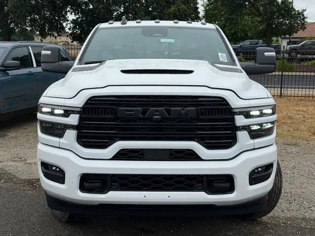 2026 Ram 3500 Laramie Crew Cab 4x4 8' Box