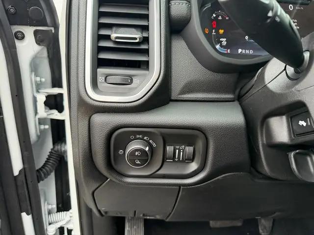 2026 Ram 3500 Laramie Crew Cab 4x4 8' Box
