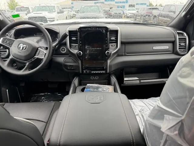 2026 Ram 3500 Laramie Crew Cab 4x4 8' Box