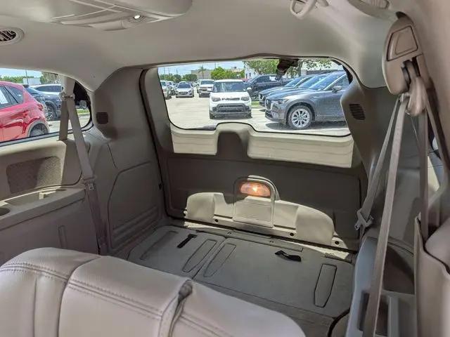 2015 Chrysler Town & Country Touring