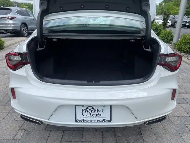 2023 Acura TLX Standard