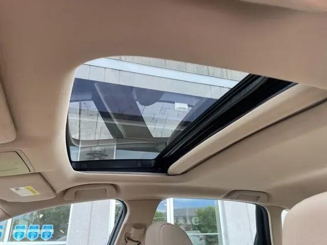 2023 Acura TLX Standard