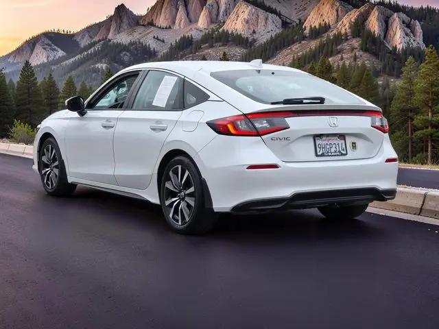 2023 Honda Civic EX-L w/o BSI