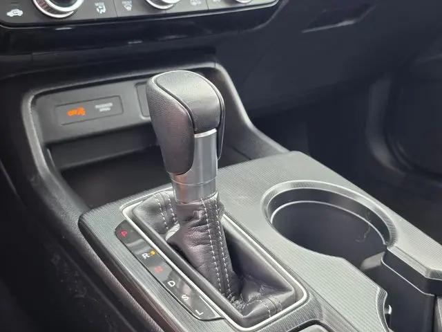 2023 Honda Civic EX-L w/o BSI