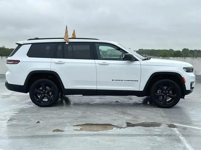 2025 Jeep Grand Cherokee L Limited 4x4