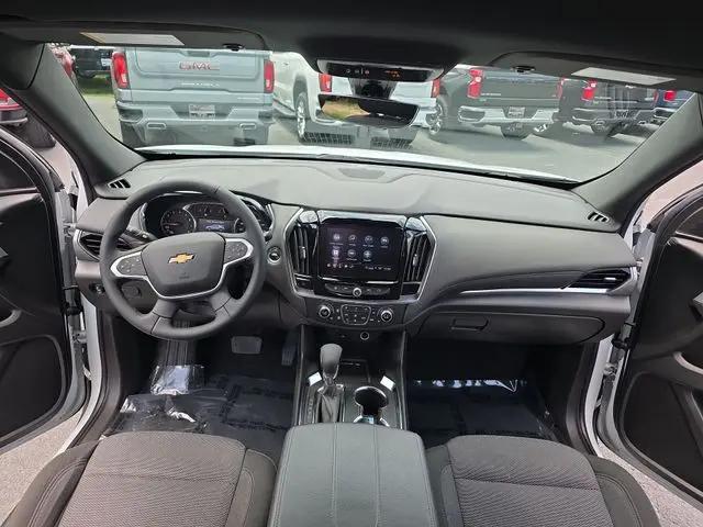 2023 Chevrolet Traverse FWD LT Cloth