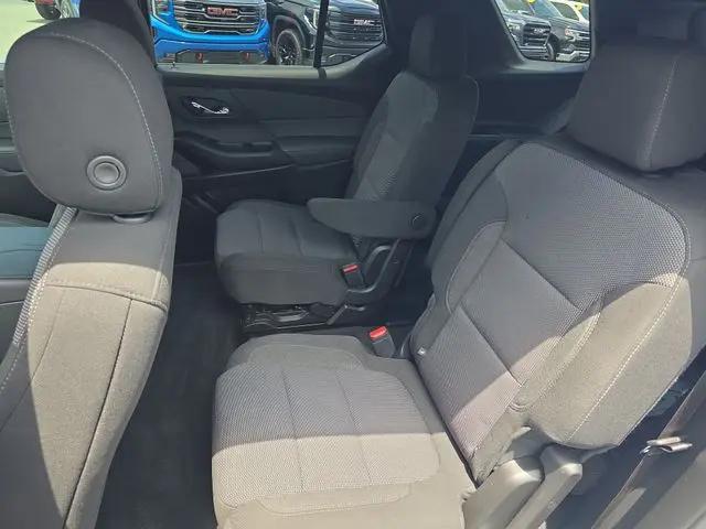 2023 Chevrolet Traverse FWD LT Cloth