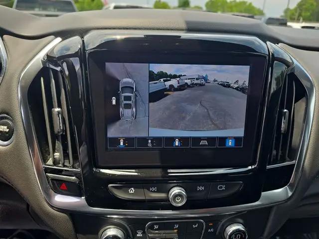 2023 Chevrolet Traverse FWD LT Cloth