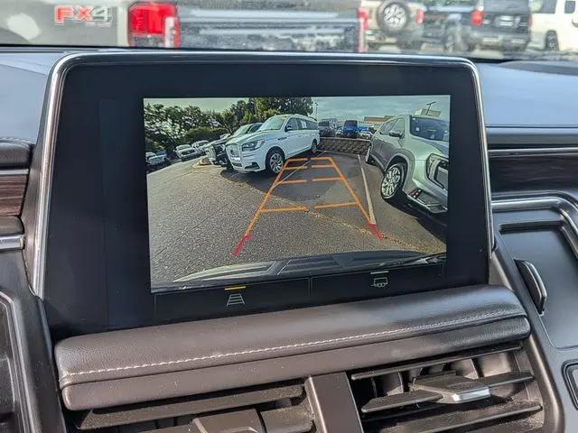 2024 Chevrolet Suburban 2WD LT
