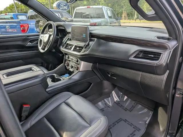 2024 Chevrolet Suburban 2WD LT