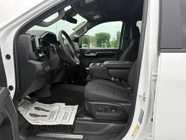 2026 Chevrolet Silverado 2500HD Crew Cab, Standard Bed, LT, 4WD