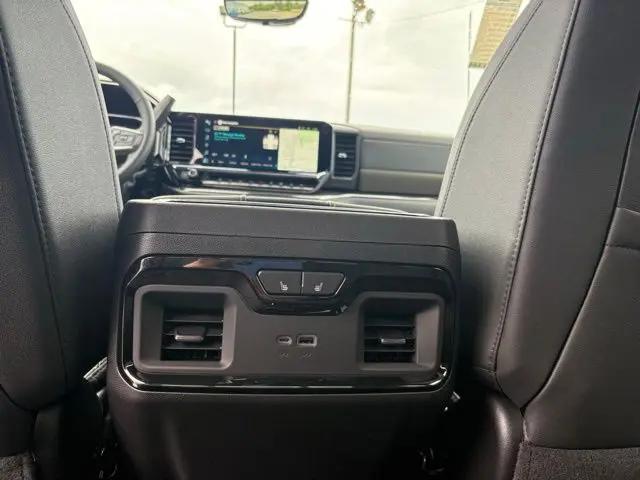 2026 Chevrolet Silverado 2500HD Crew Cab, Standard Bed, XR2, 4WD
