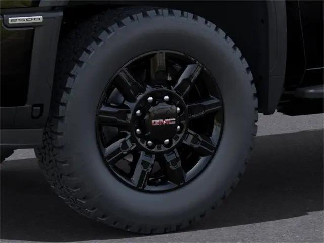 2025 GMC Sierra 2500HD 4WD Crew Cab Standard Bed AT4