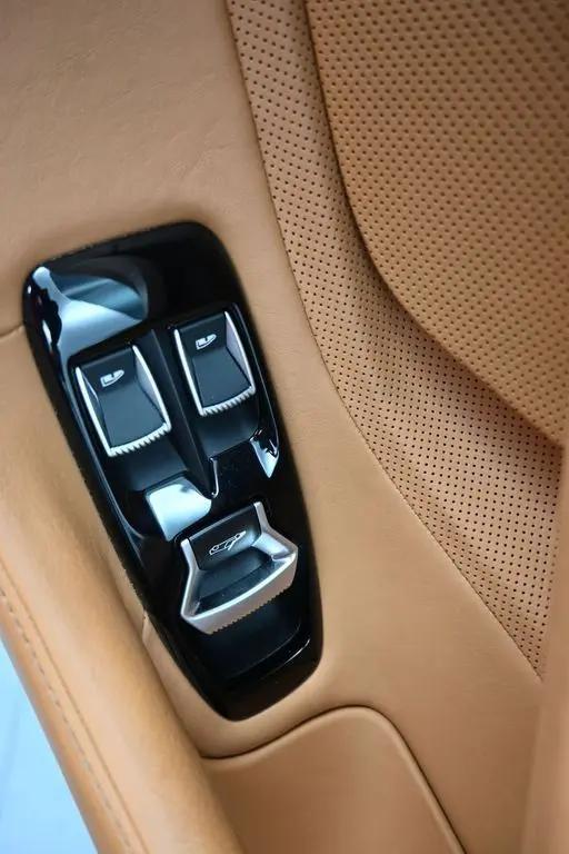 2022 McLaren GT Coupe