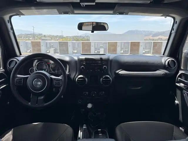 2016 Jeep Wrangler Unlimited Sport