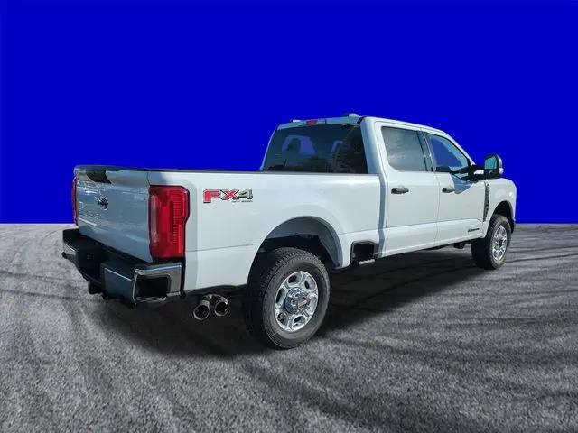 2026 Ford F-350 XLT