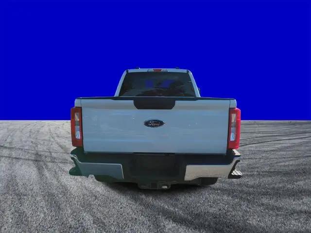 2026 Ford F-350 XLT
