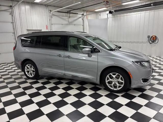2020 Chrysler Pacifica Touring L Plus