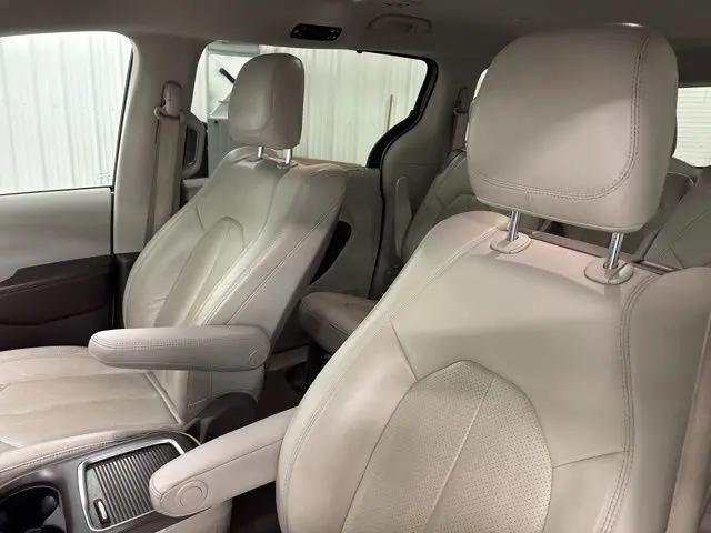 2020 Chrysler Pacifica Touring L Plus