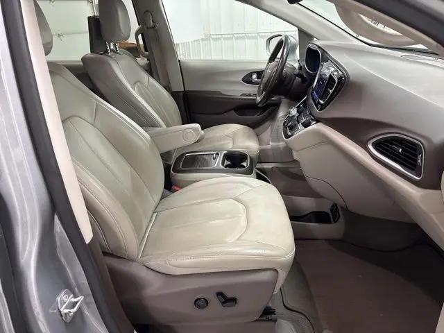 2020 Chrysler Pacifica Touring L Plus