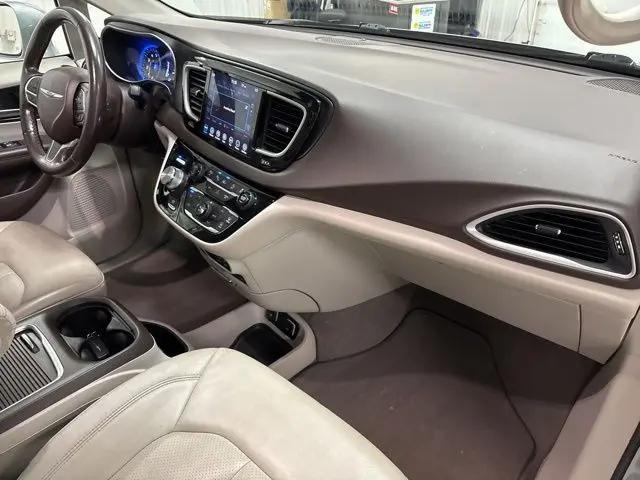 2020 Chrysler Pacifica Touring L Plus