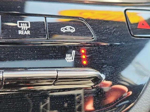 2025 Buick NV Avenir FWD