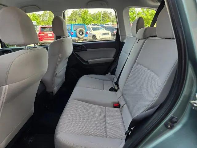 2017 Subaru Forester 2.5i