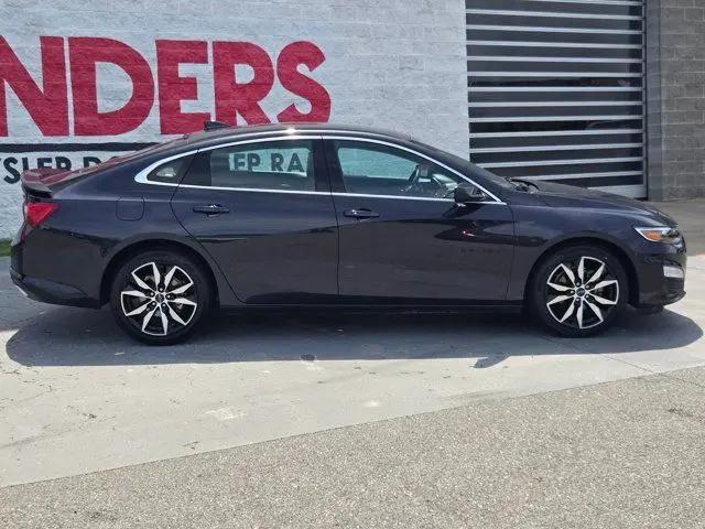 2023 Chevrolet Malibu FWD RS