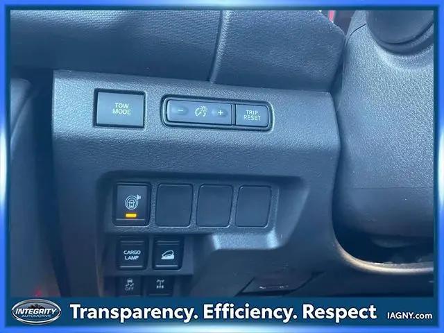 2023 Nissan Frontier Crew Cab PRO-4X 4x4