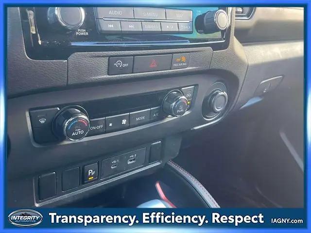 2023 Nissan Frontier Crew Cab PRO-4X 4x4
