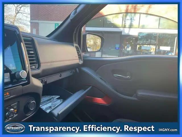 2023 Nissan Frontier Crew Cab PRO-4X 4x4