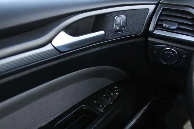 2018 Ford Fusion Sport