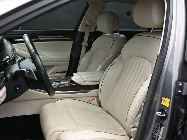 2018 Genesis G90 3.3T Premium