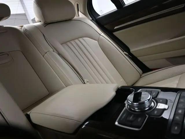 2018 Genesis G90 3.3T Premium
