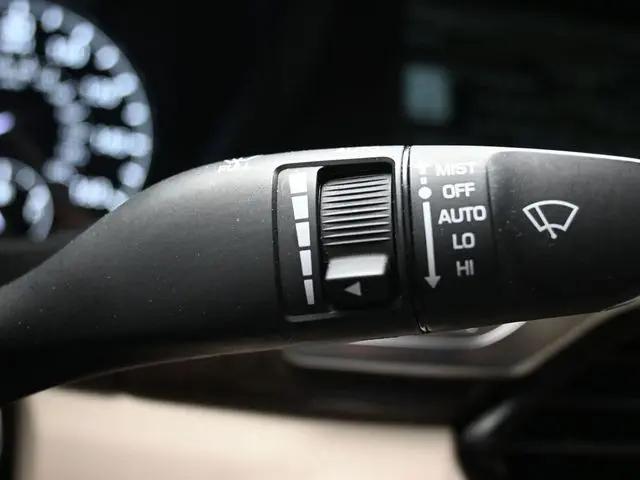 2018 Genesis G90 3.3T Premium