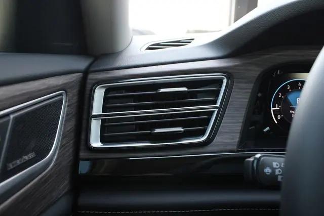 2026 Volkswagen Atlas SEL Premium R-Line