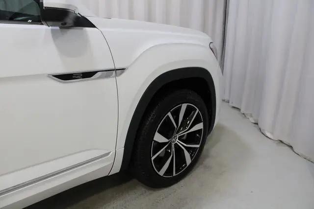 2026 Volkswagen Atlas SEL Premium R-Line